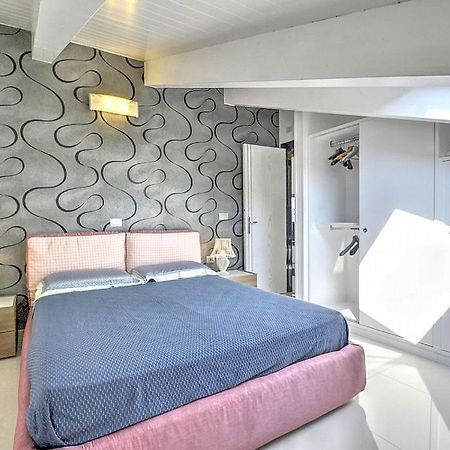 Agropoli Apartment Sleeps 4 Air Con Wifi Extérieur photo